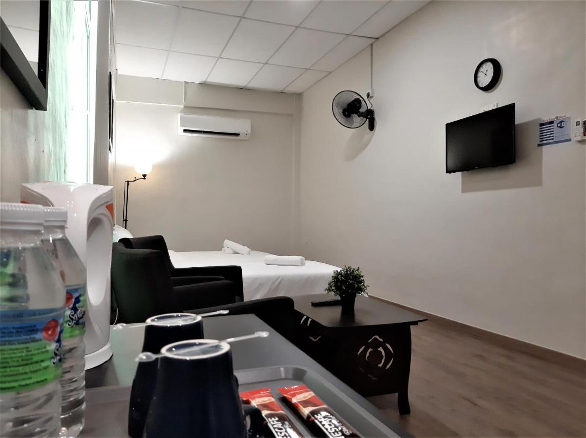 Blue Eyes Hotel Кепала Батас Экстерьер фото